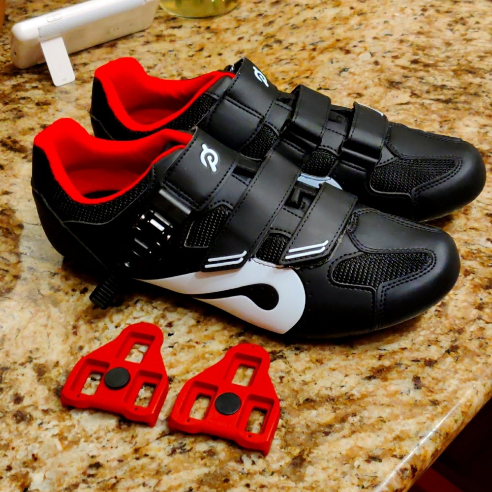 NWOT Unused Peloton Cycling Shoes with look delta cleats EU 46 us 12